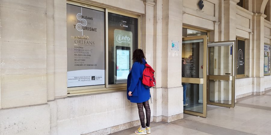 Vitrine tactile Orléans