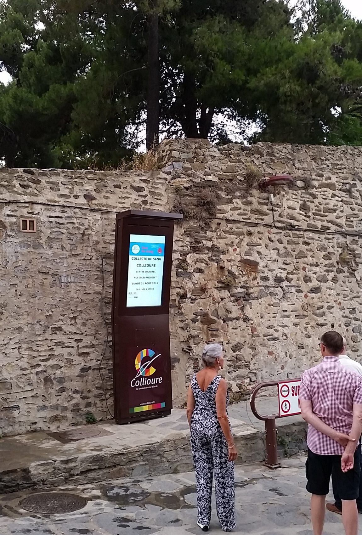 Totems dynamiques Faubourg, Collioure