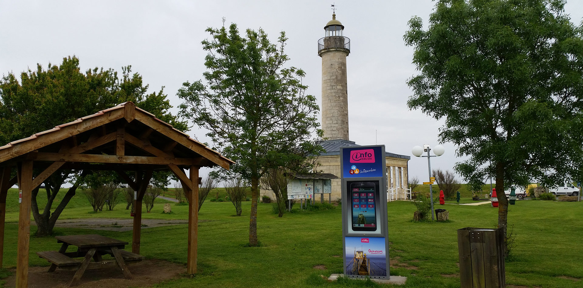 Totems numériques - , Jau Dignac et Loirac