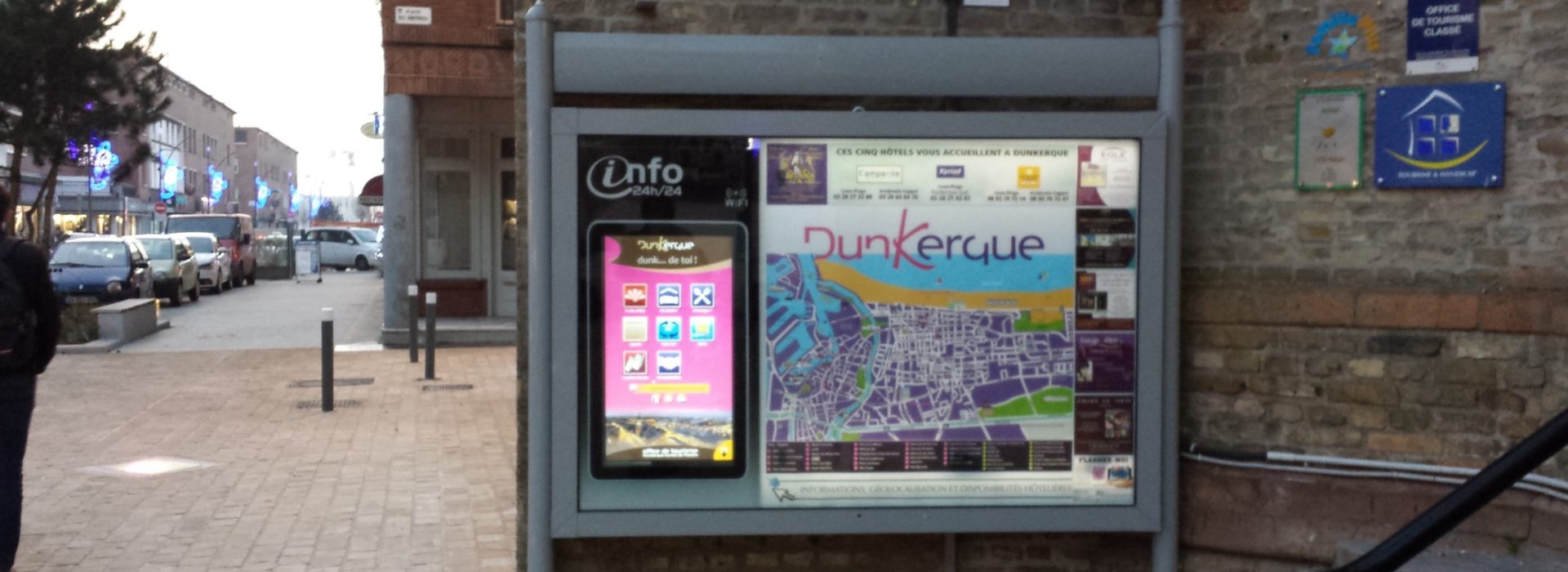 Borne d'information interactive
