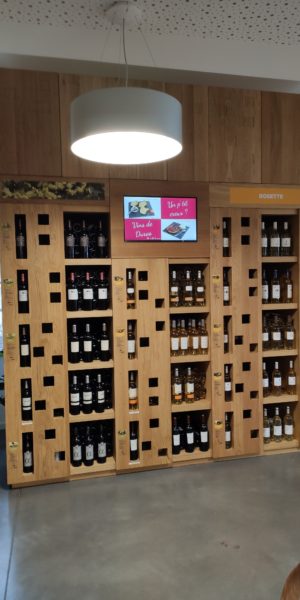 https://www.cartelmatic.com/wp-content/uploads/2020/01/Ecran-Bergerac-300x600.jpg