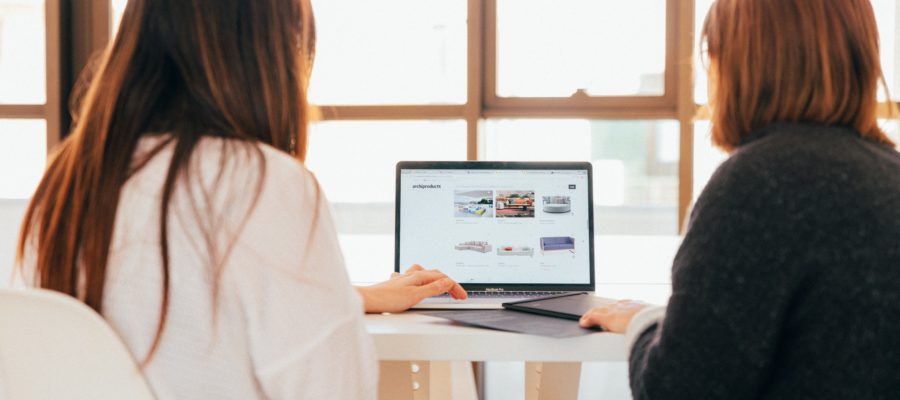 Le rôle du site e-commerce dans le phygitel